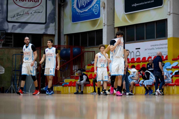 BInt2526/8 – Robur Basket Saronno-Derthona Lab 71-93