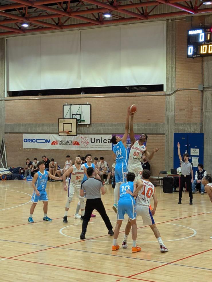 BInt2526/16 – Blu Orobica-Robur Basket Saronno 79-63